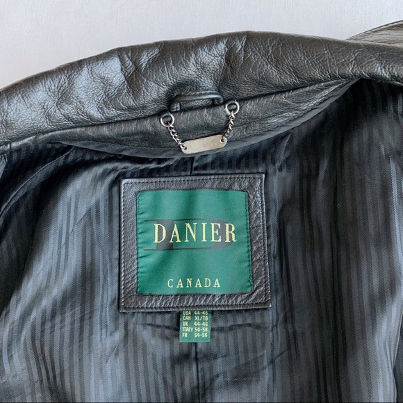 ‼️SOLD on Depop‼️ Vintage Danier genuine leather oversized jacket - Picture 6 of 7